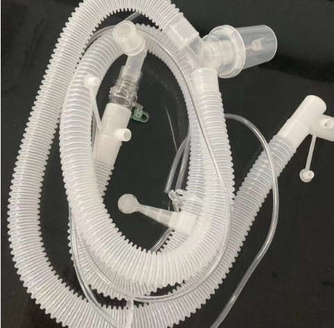 昌華一次性使用呼吸回路套件型號：麻醉管路型、呼吸管路型。